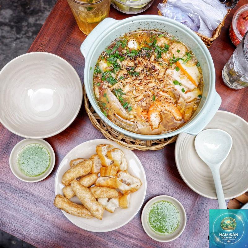 Bánh Canh Cua Cô Ba Quận 12 - Hình 2