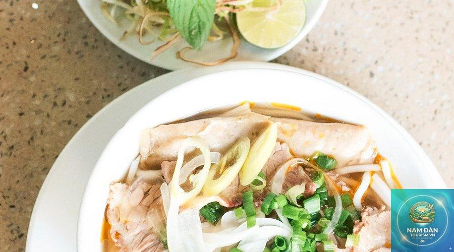 Bún Bò Huế Đông Ba Quận 11 - Hình 3