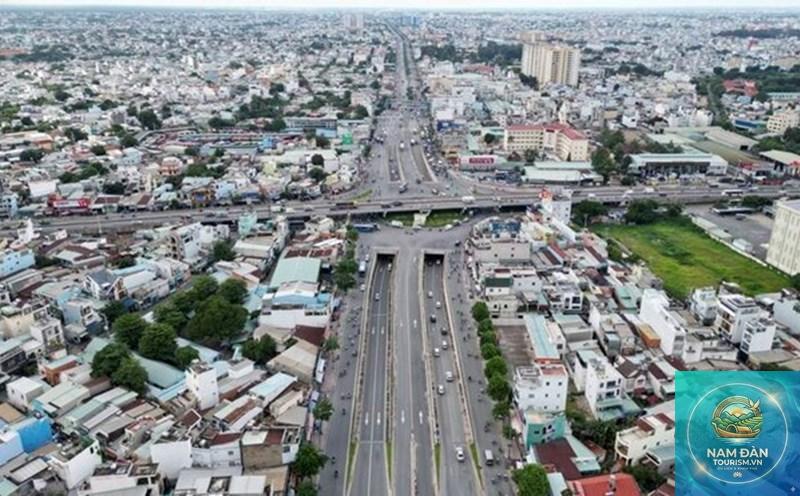 Cầu vượt Lý Thường Kiệt Quận 11 - Hình 4