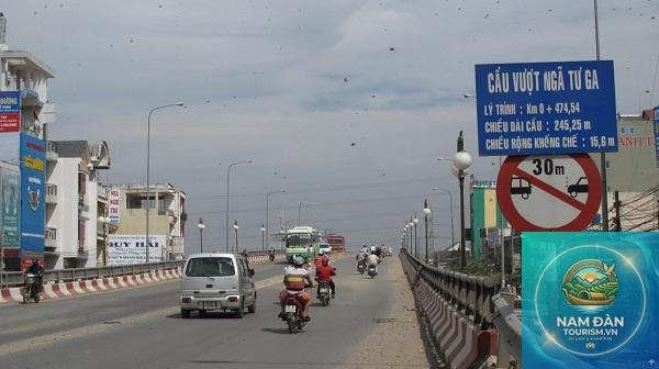 Cầu vượt Ngã Tư Ga Quận 12
