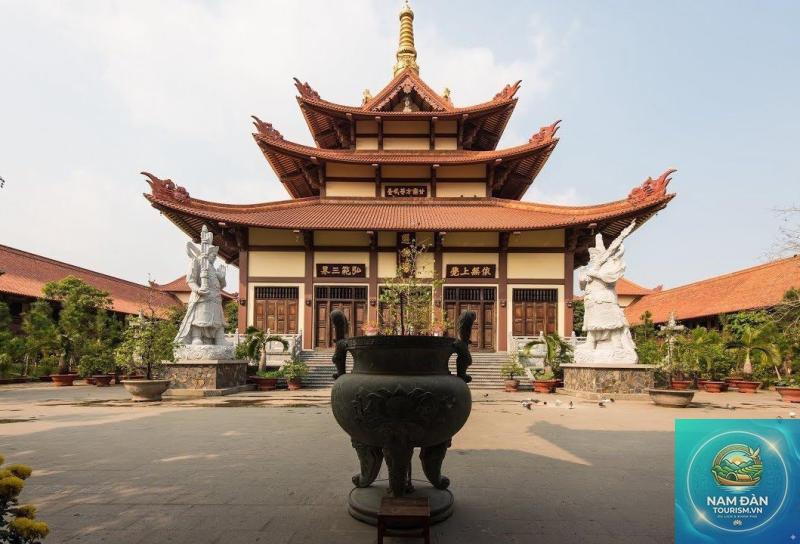 Chùa Huê Nghiêm Quận 11 - Hình 3