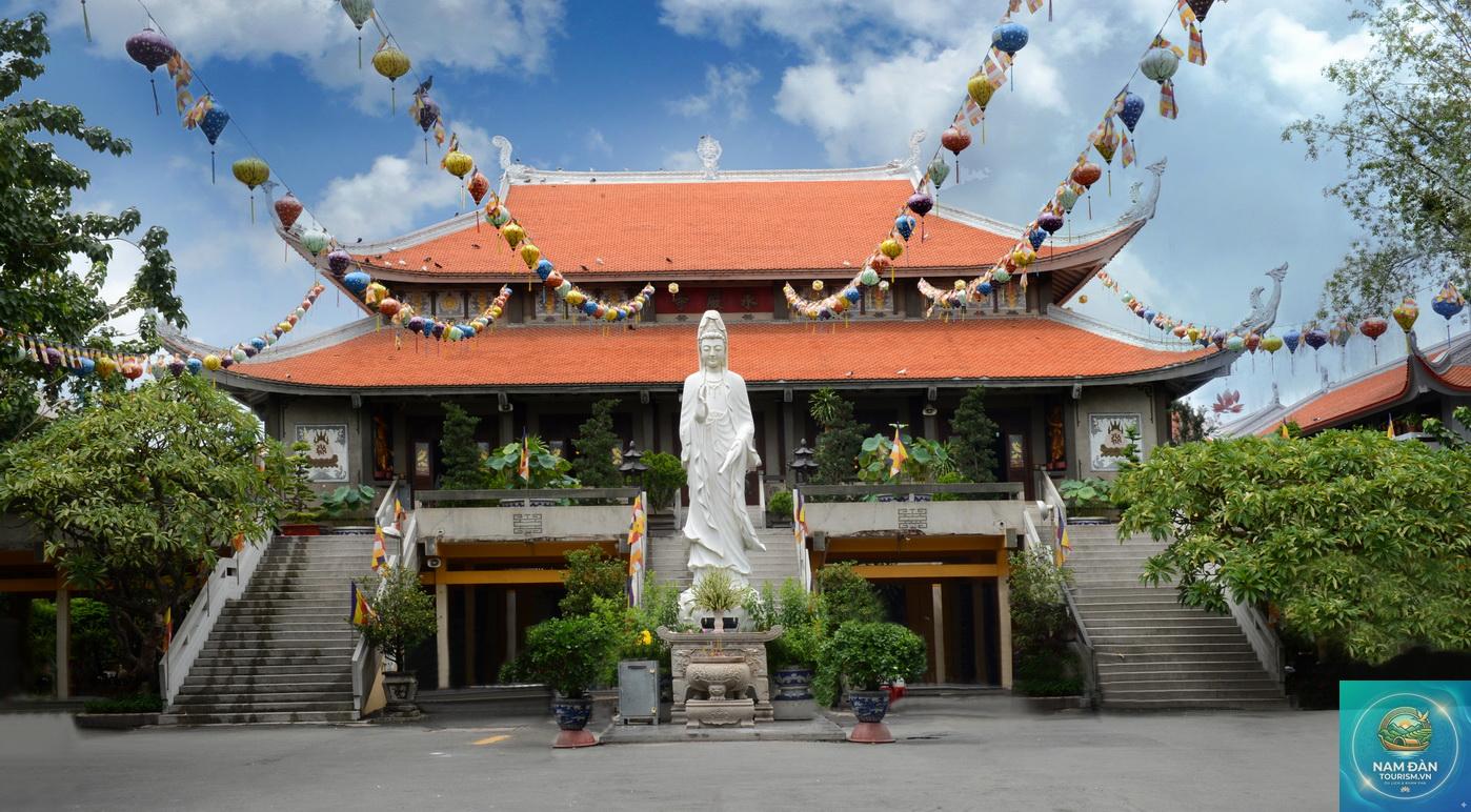 Chùa Vĩnh Nghiêm (cơ sở gần Quận 10 khu vực) - Hình 4