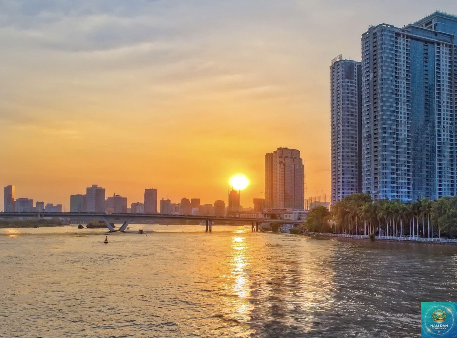 Điểm ngắm hoàng hôn sông Sài Gòn An Phú Đông Quận 12 - Hình 4