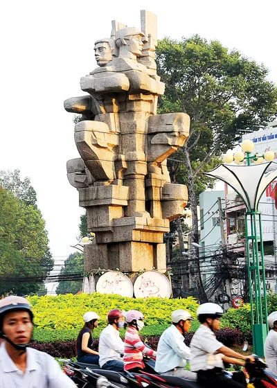 Ngã sáu Lý Thái Tổ Quận 11 - Hình 2