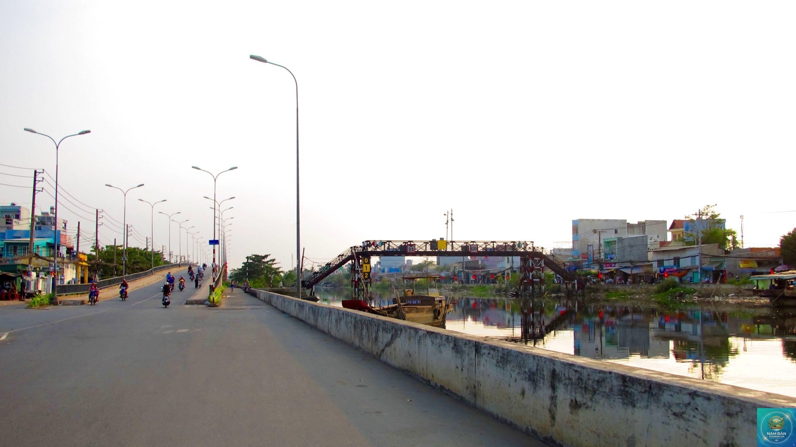 Rạch Lò Gốm Quận 11 - Hình 3