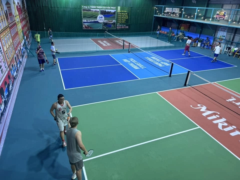 Sân tennis Hiệp Thành Quận 12