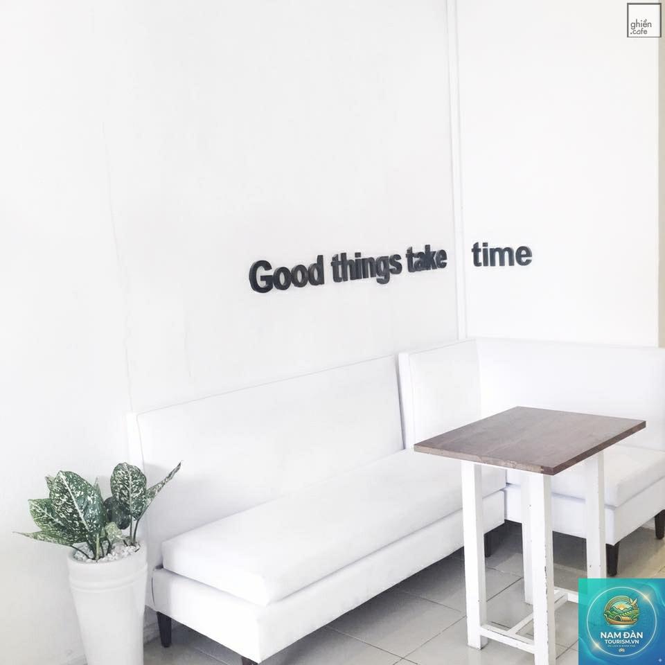 Slow & Chill Coffee Quận 10