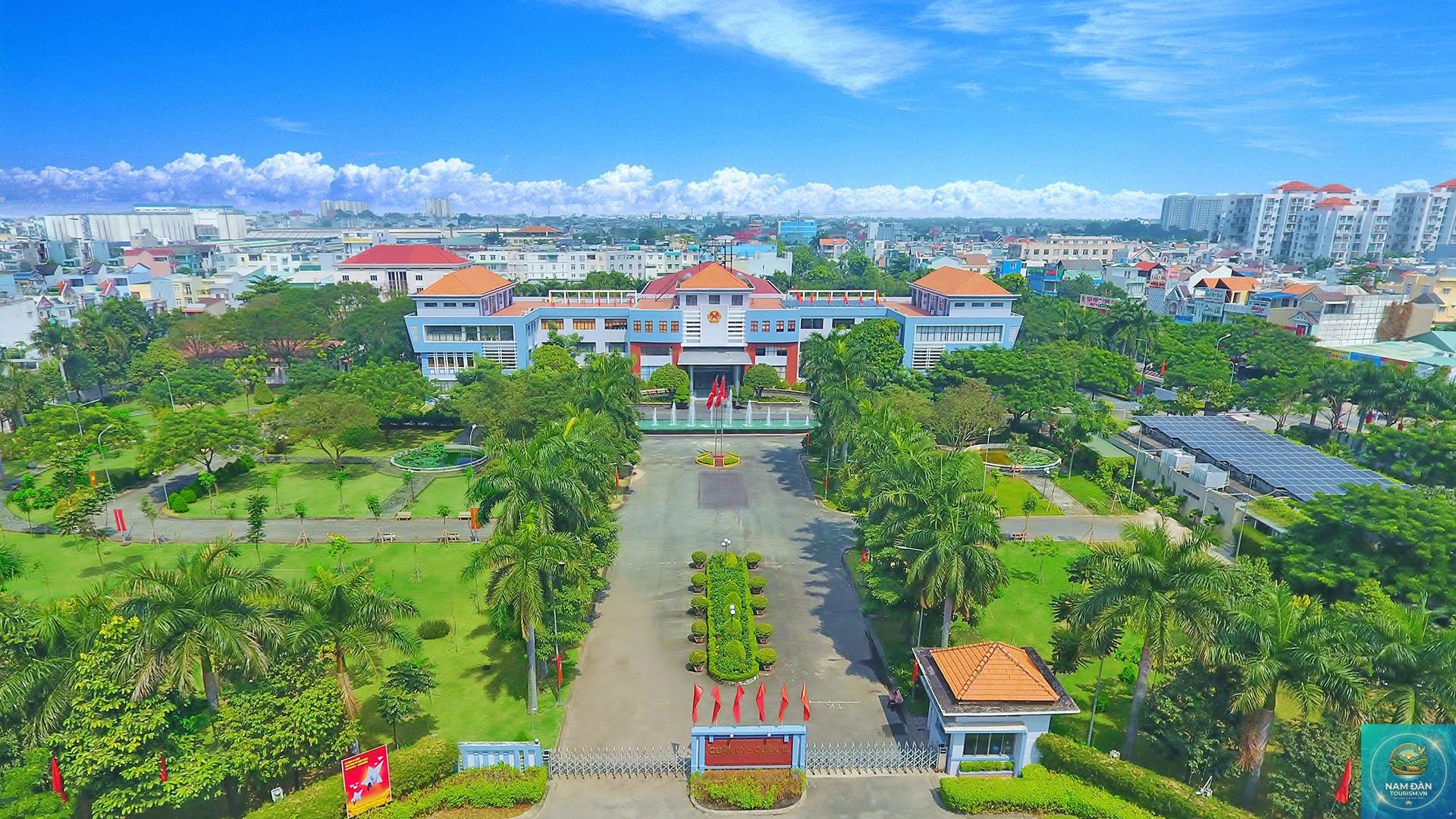 Trung tâm hành chính Quận 12 - Hình 1