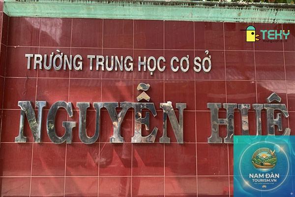 Trường THCS Nguyễn Huệ Quận 10 - Hình 2