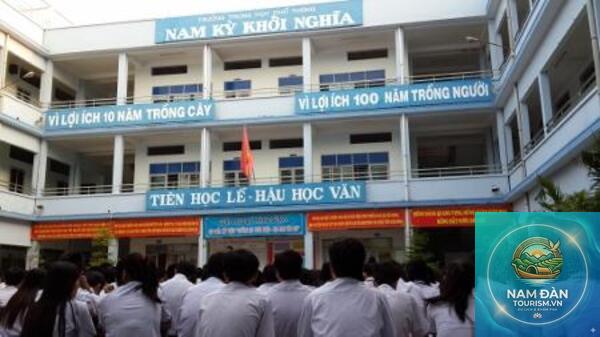 Trường THPT Nam Kỳ Khởi Nghĩa Quận 11 - Hình 3