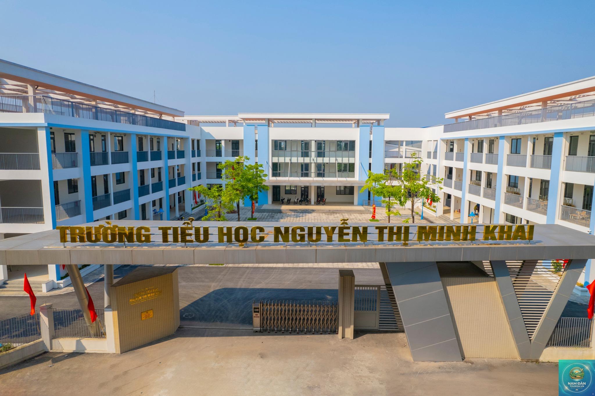 Trường Tiểu học Nguyễn Thị Minh Khai Quận 10 - Hình 3