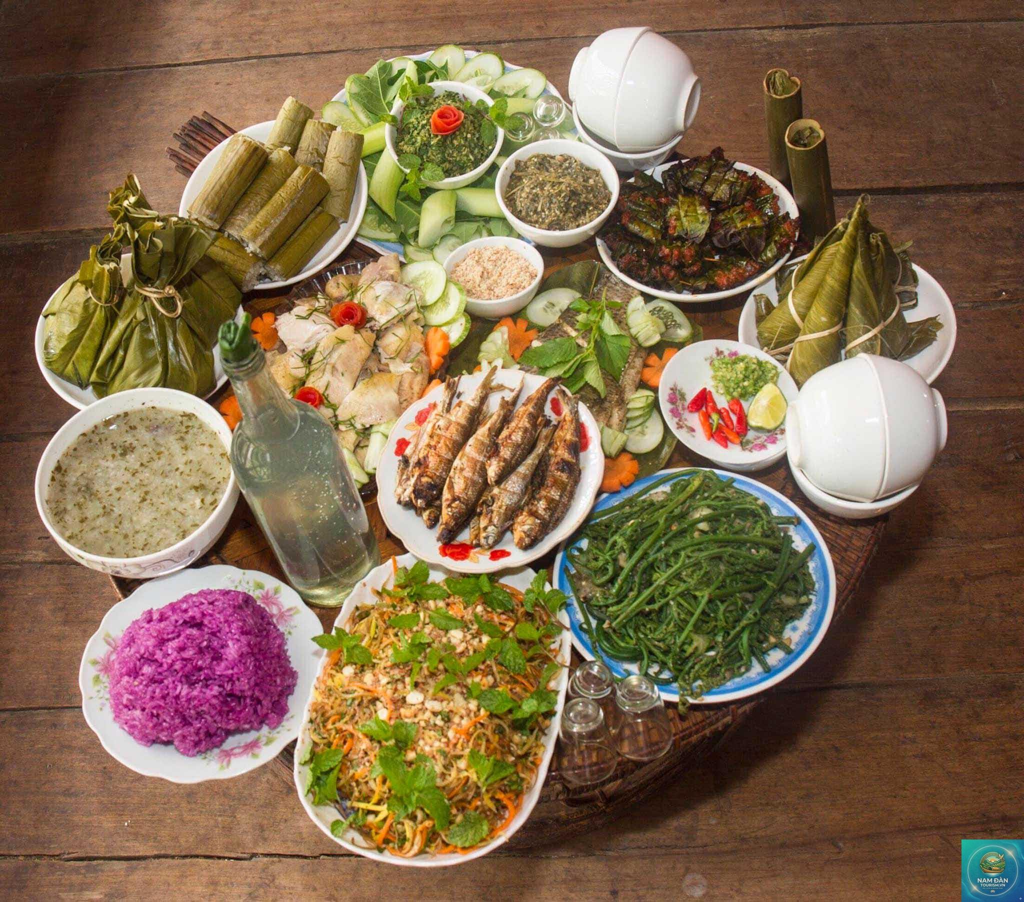 ăn gì ở pù mát - Hình 1