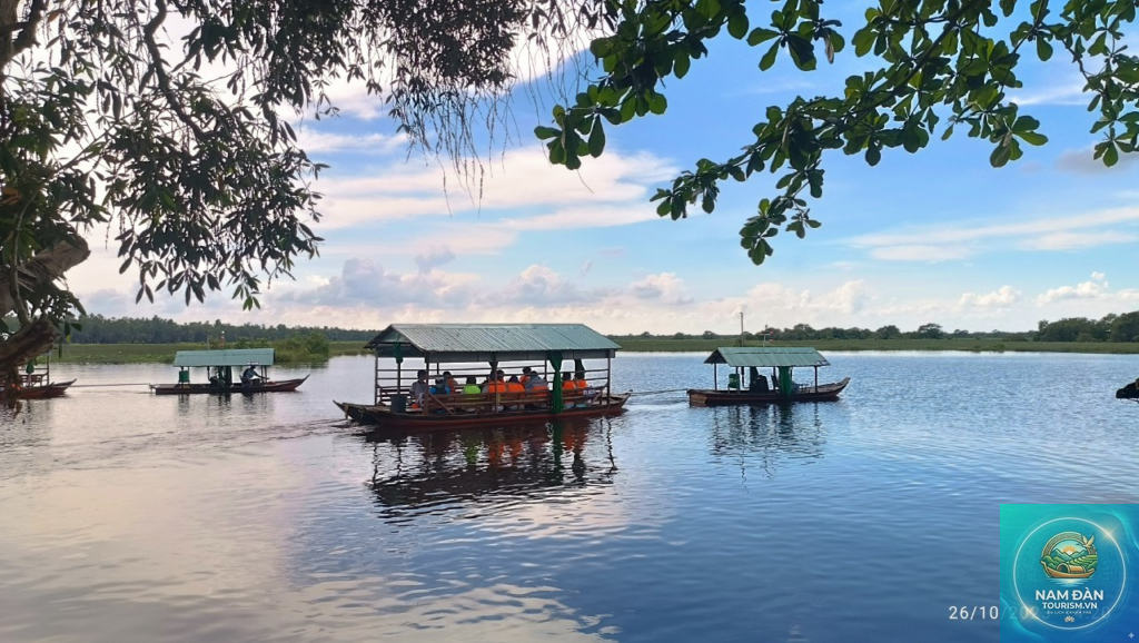 bến đò tràm chim