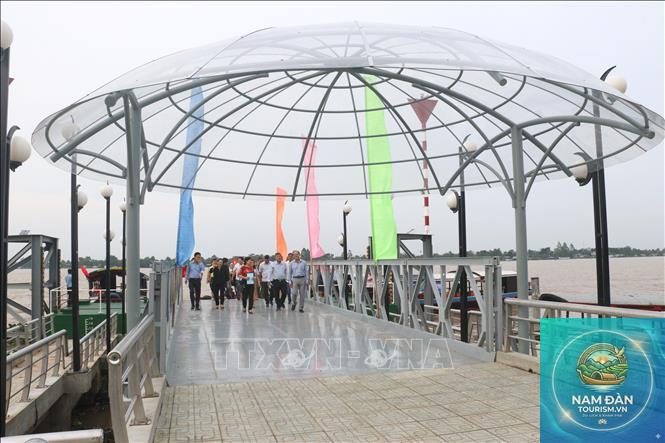 bến tàu vĩnh long - Hình 2