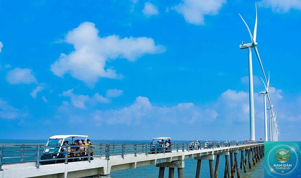 cánh đồng điện gió hoà bình 2