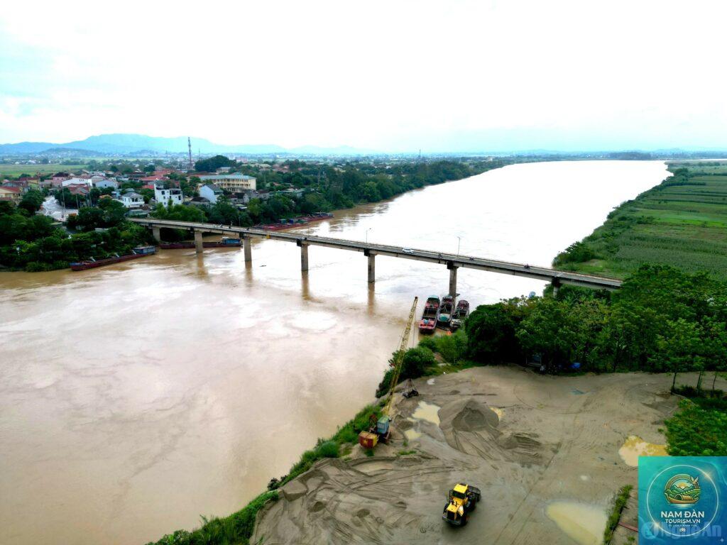 cầu nam đàn