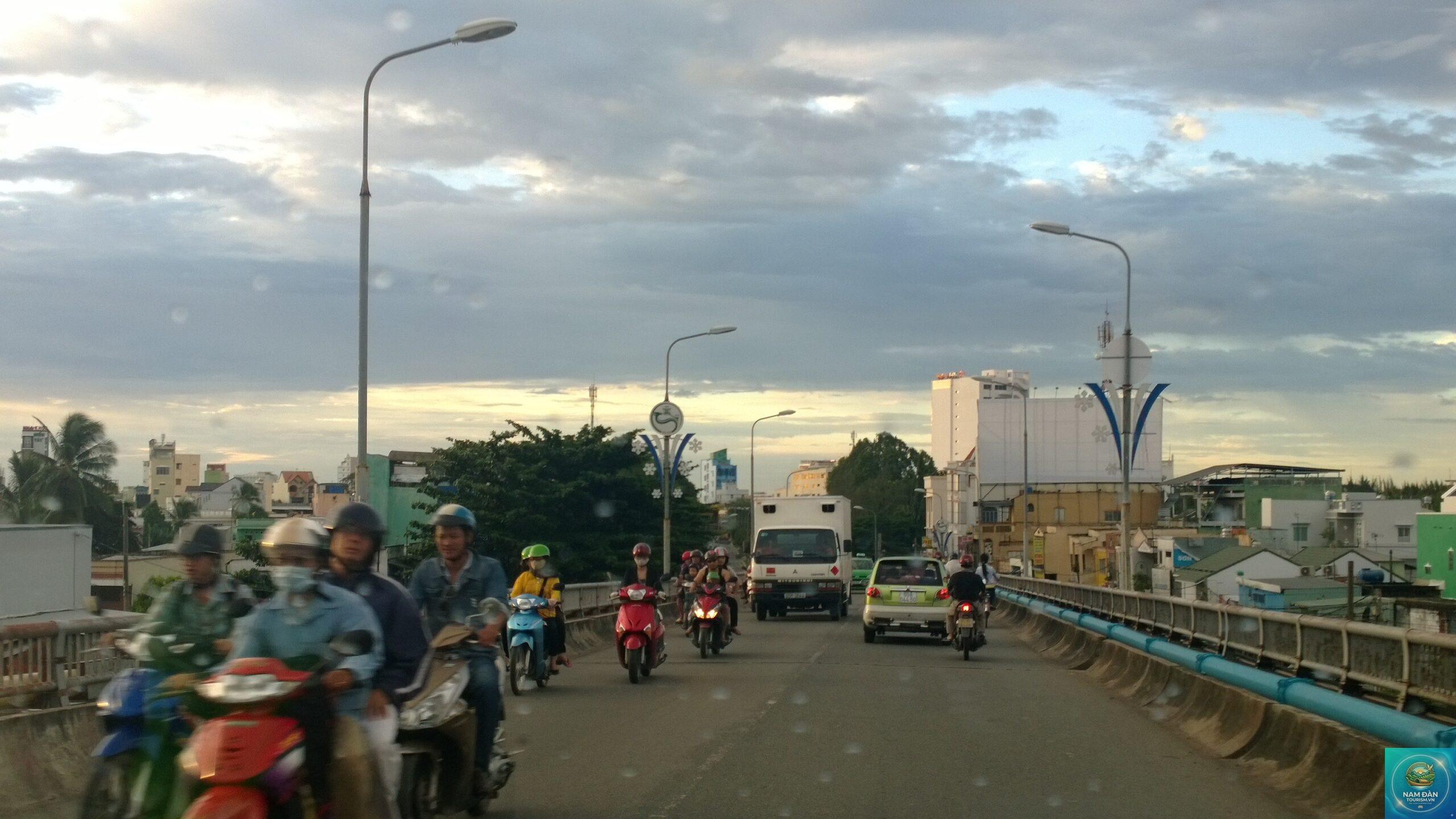 cầu quang trung - Hình 1