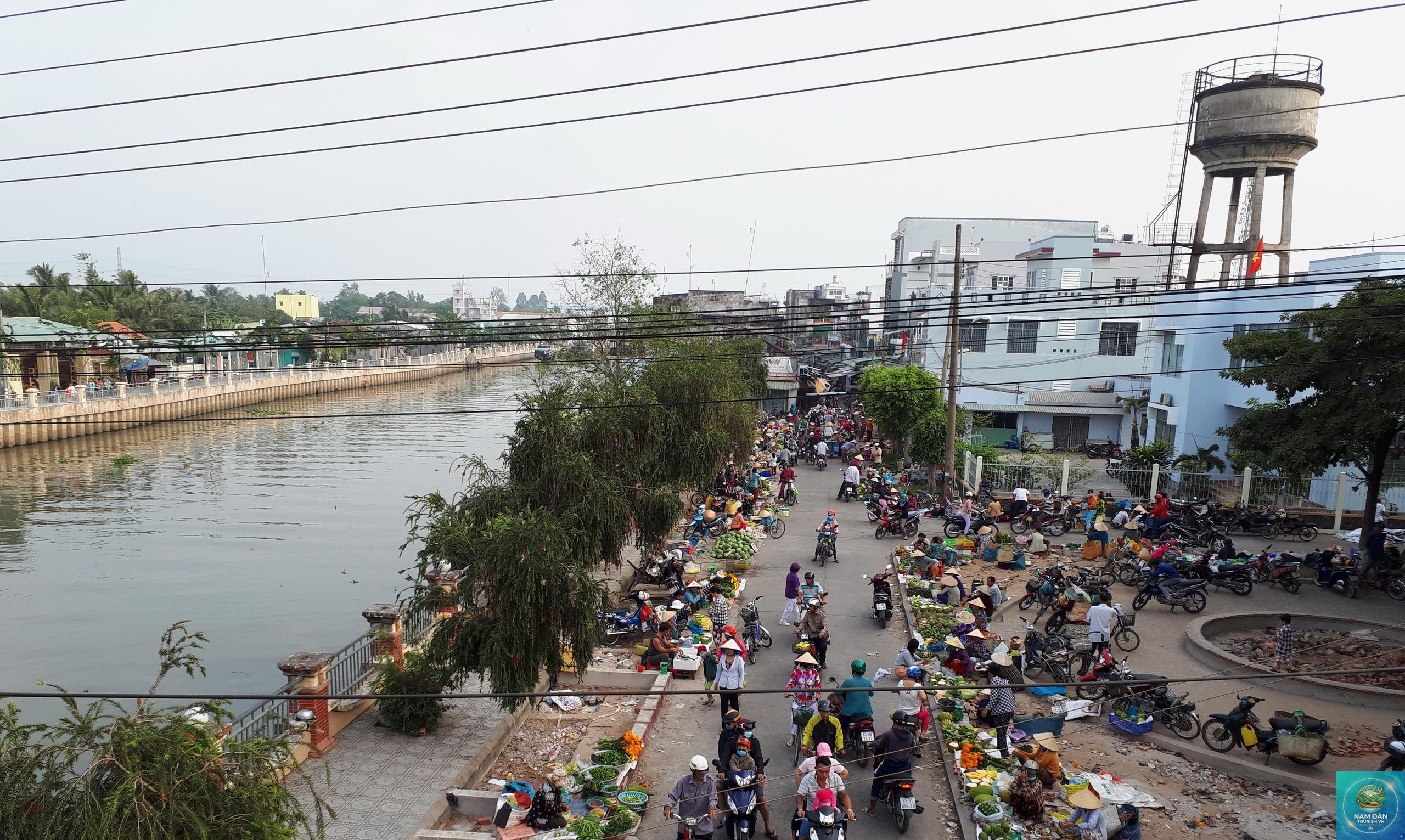 chợ cai lậy - Hình 1