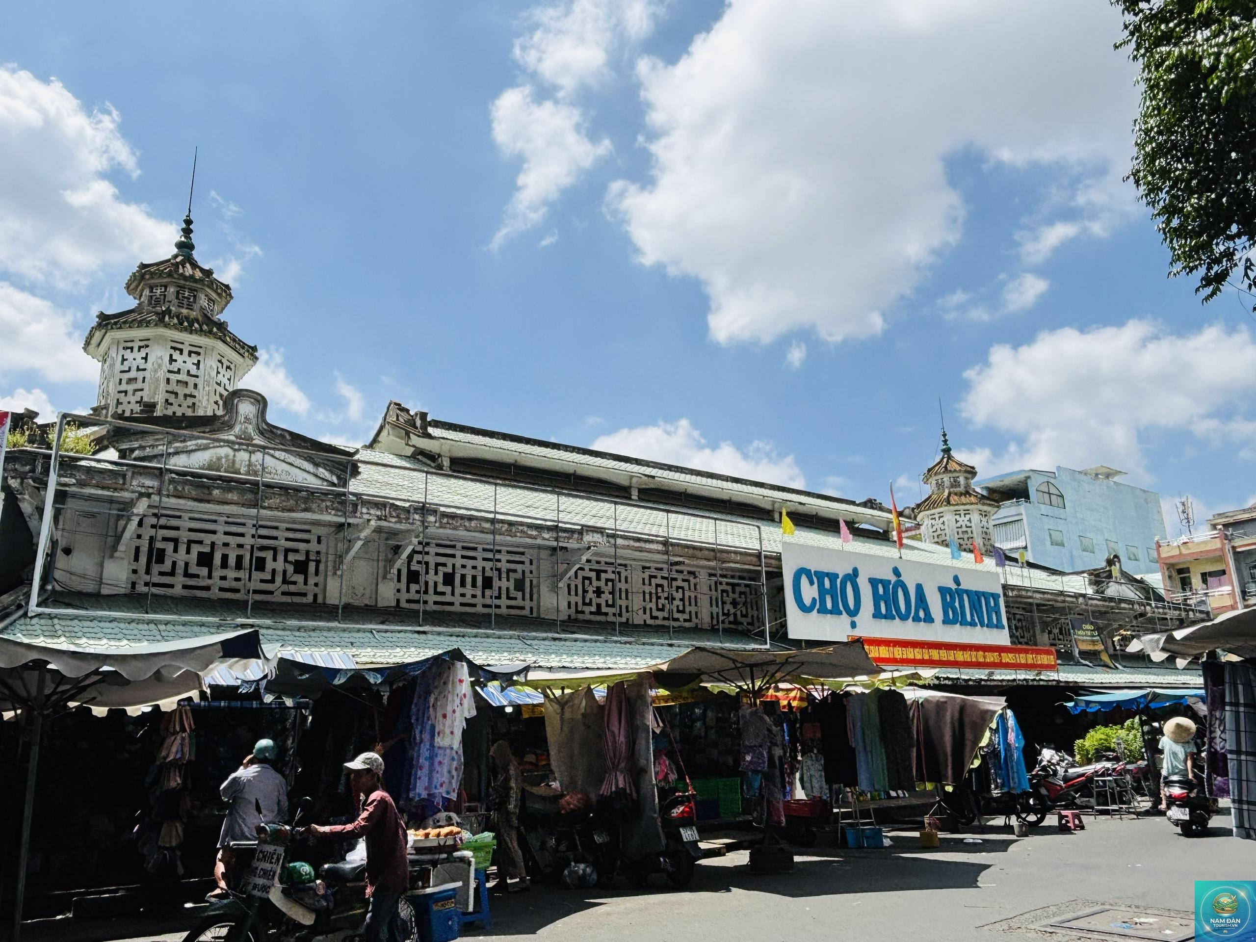chợ hòa bình - Hình 1