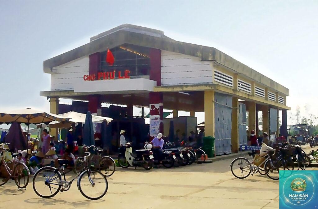 chợ phú lễ