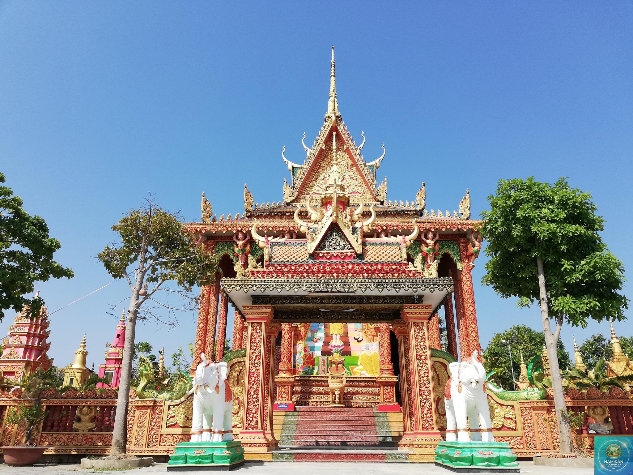 chùa monivongsa bopharam - Hình 2