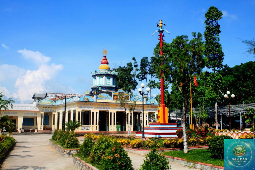 chùa tam bửu