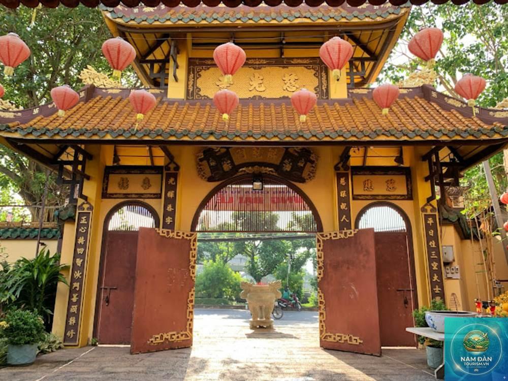 chùa từ quang