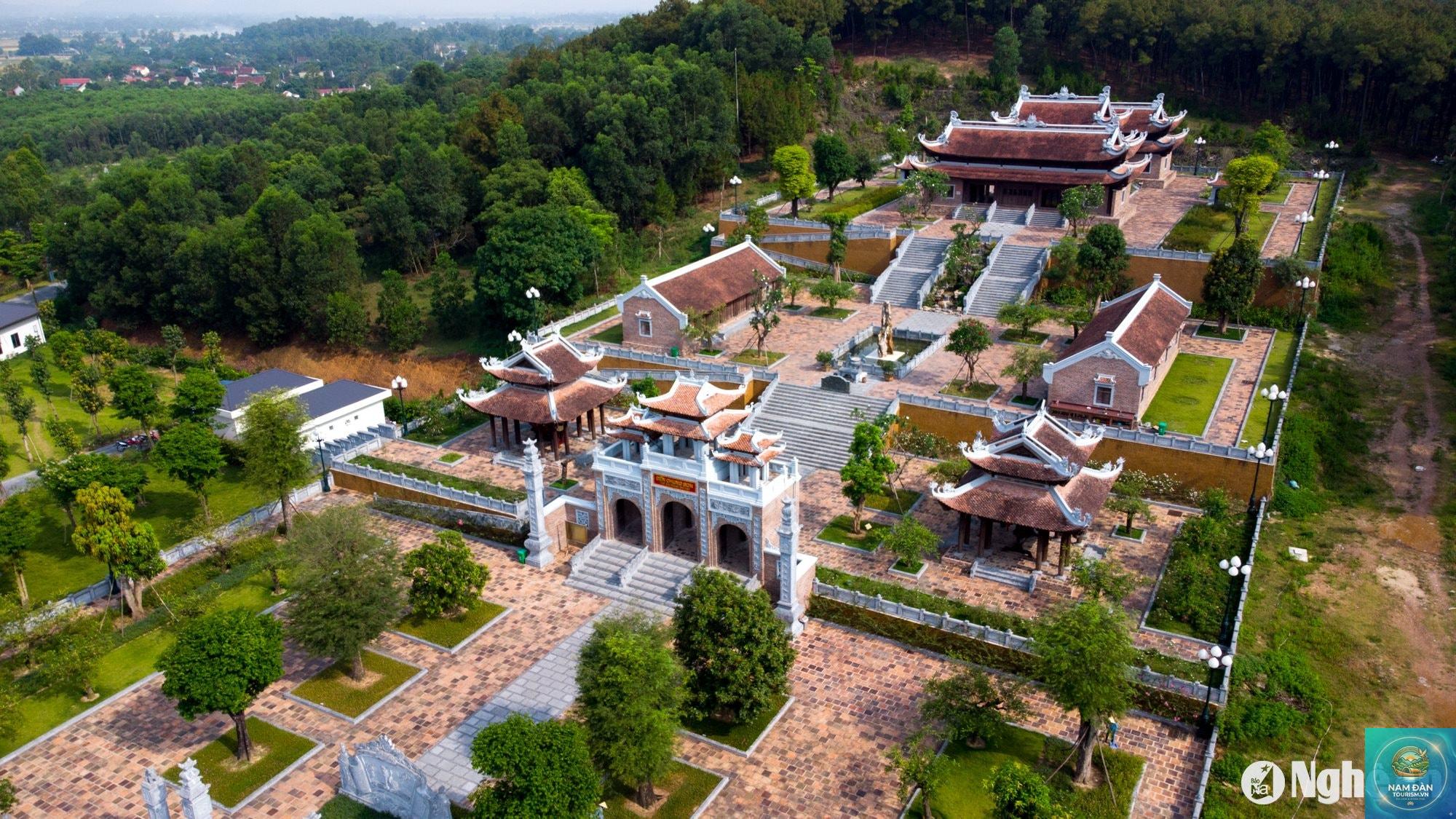 đền chung sơn kim liên - Hình 1