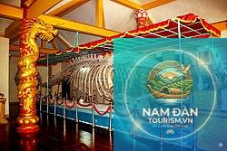 đền thờ cá ông bình đại - Hình 3