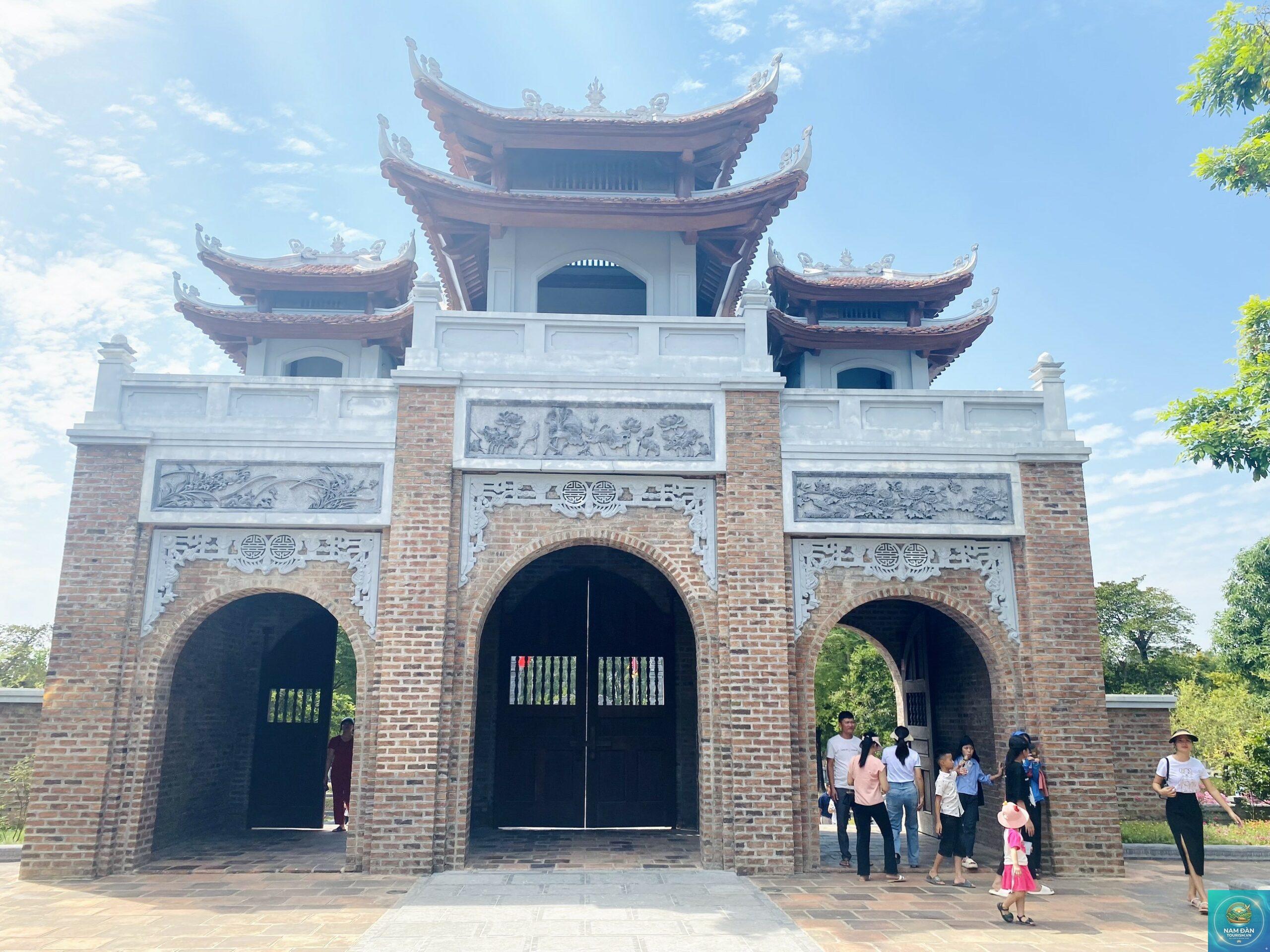 đền thờ gia tiên chủ tịch hồ chí minh - Hình 2