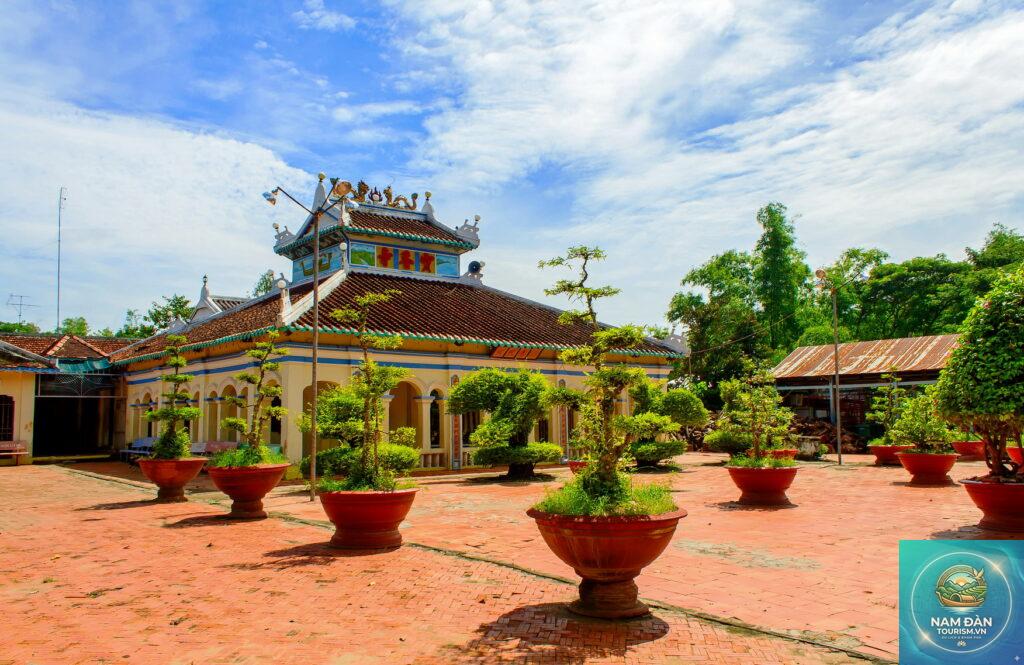 đền thờ quản cơ trần văn thành