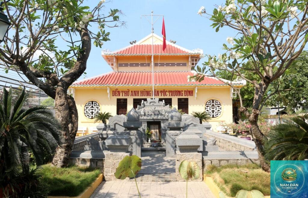 đền thờ trương định