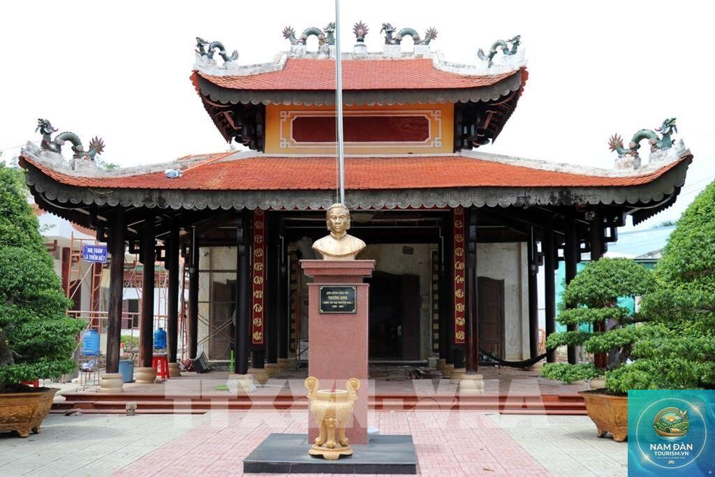 đền thờ trương định - Hình 4