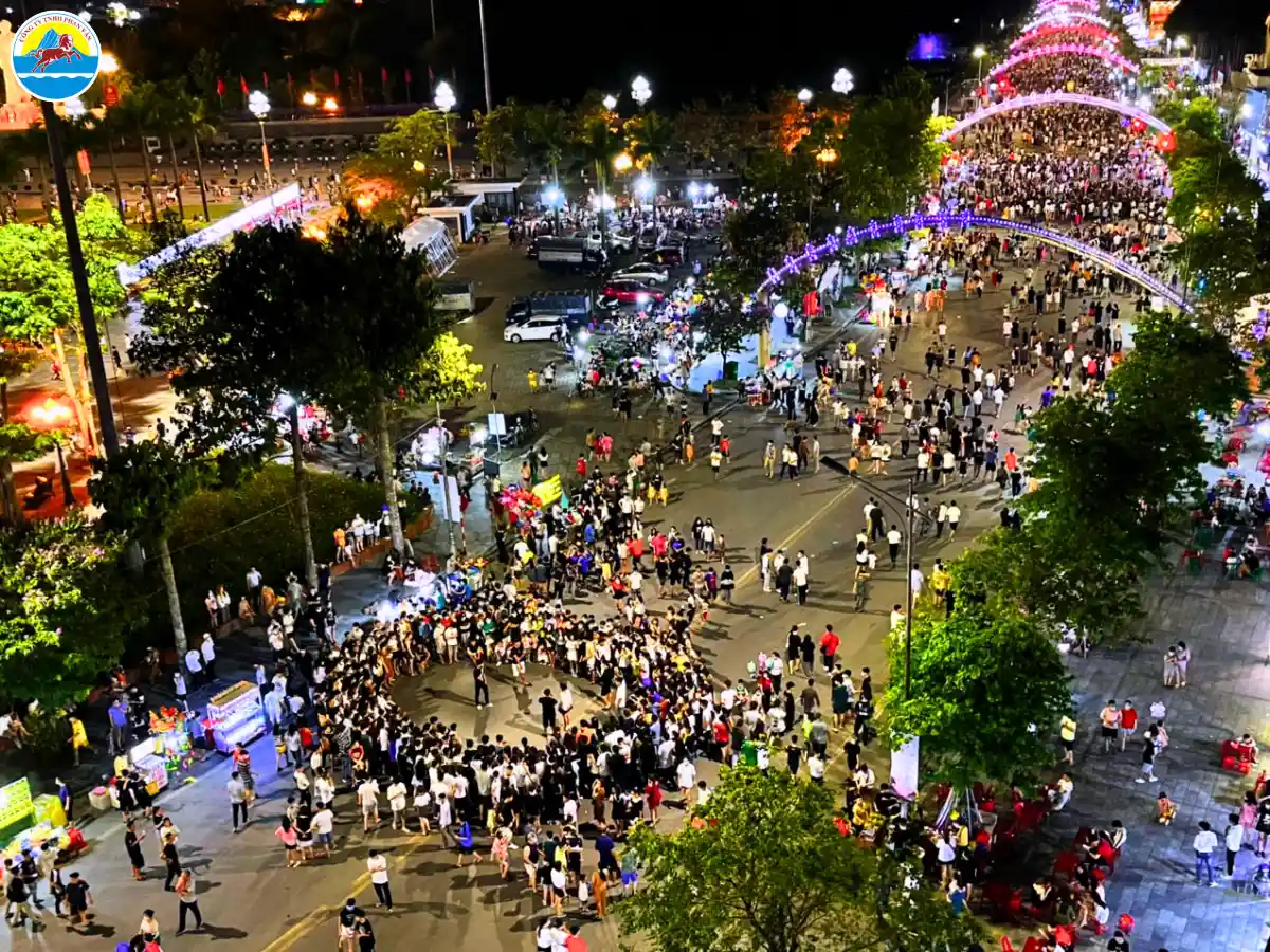 đi chơi ở vinh nghệ an buổi tối - Hình 2