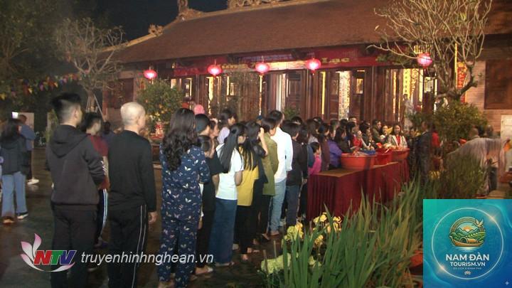 đi lễ chùa nghệ an đầu năm - Hình 2
