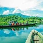 Đi thuyền sông Giăng Pù Mát: Trải nghiệm sông nước hoang sơ giữa lòng Vườn Quốc gia đi thuyền sông giăng pù mát