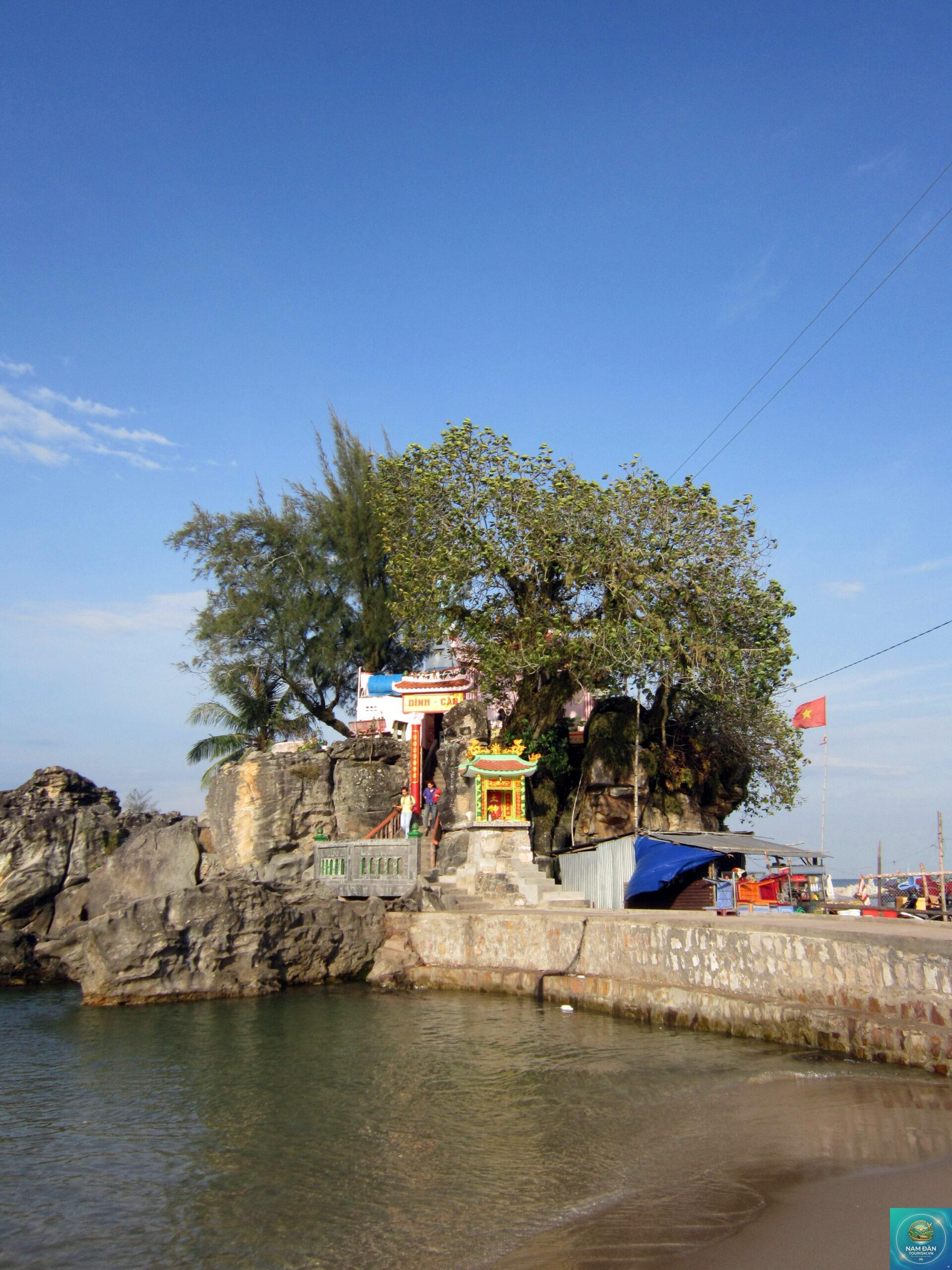 dinh cậu - Hình 1