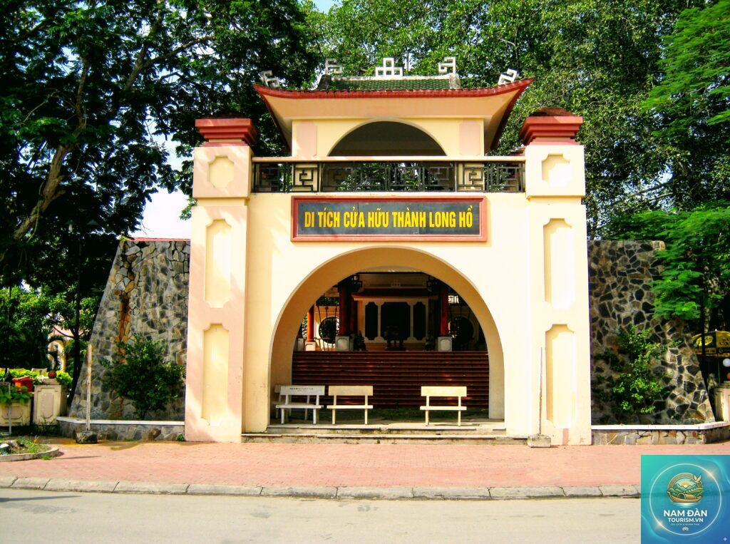 đình long hồ