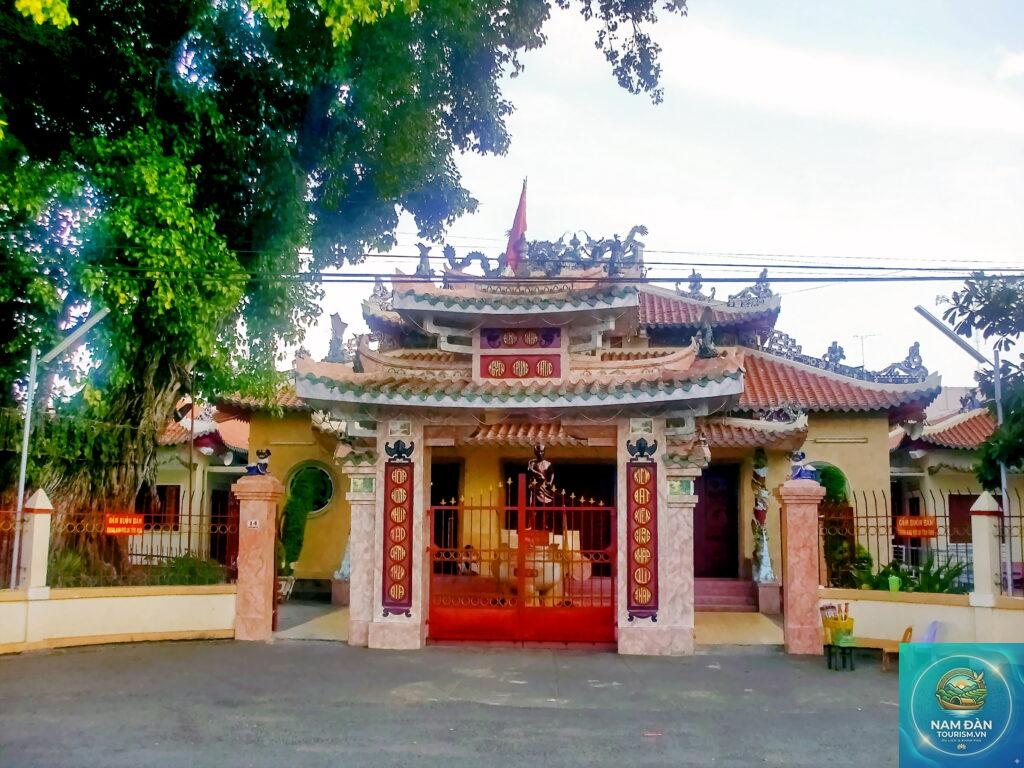 đình thần giá rai