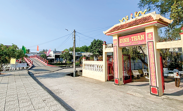 đình thần phụng hiệp - Hình 3