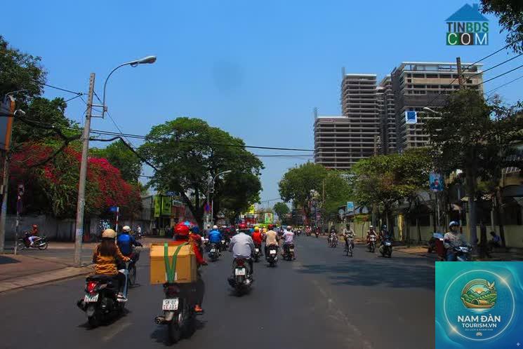 đường cách mạng tháng tám bến tre
