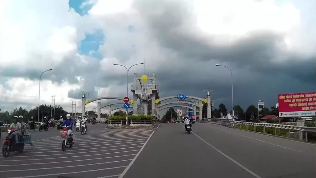 đường hùng vương tân an - Hình 3