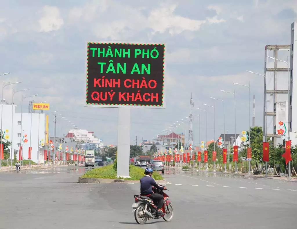 đường hùng vương tân an - Hình 4