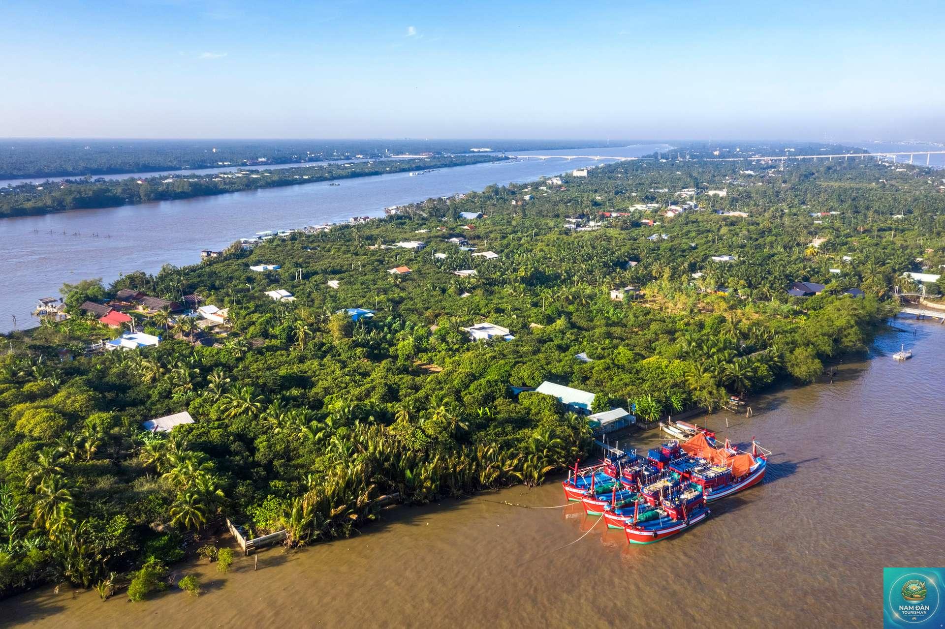 khu du lịch sinh thái cồn phụng - Hình 2