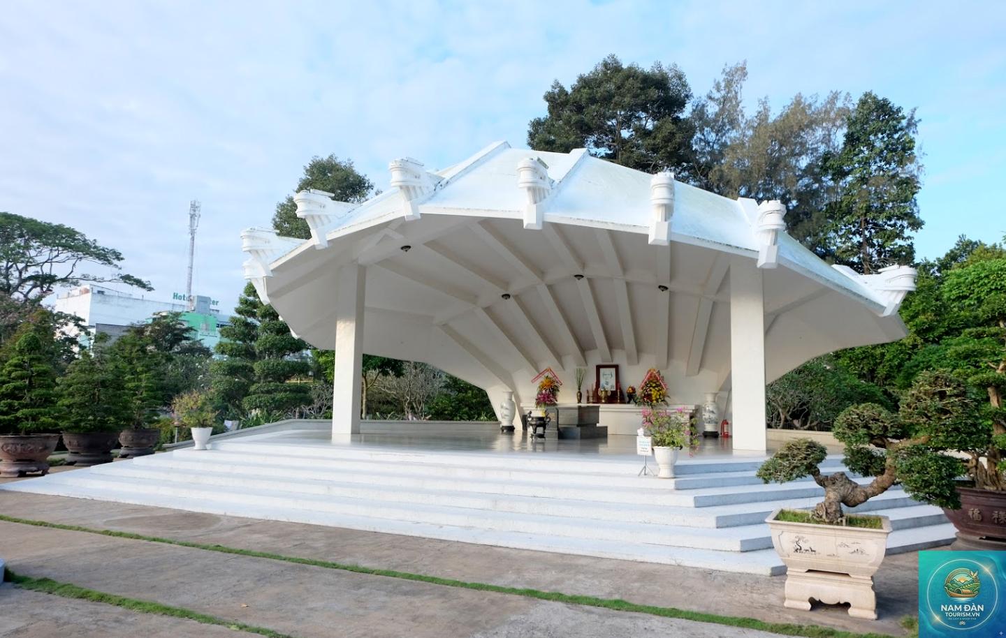 khu lưu niệm cụ phó bảng nguyễn sinh sắc - Hình 2