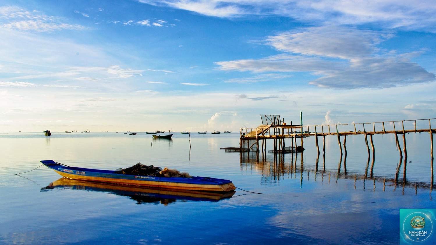 làng chài hàm ninh - Hình 2