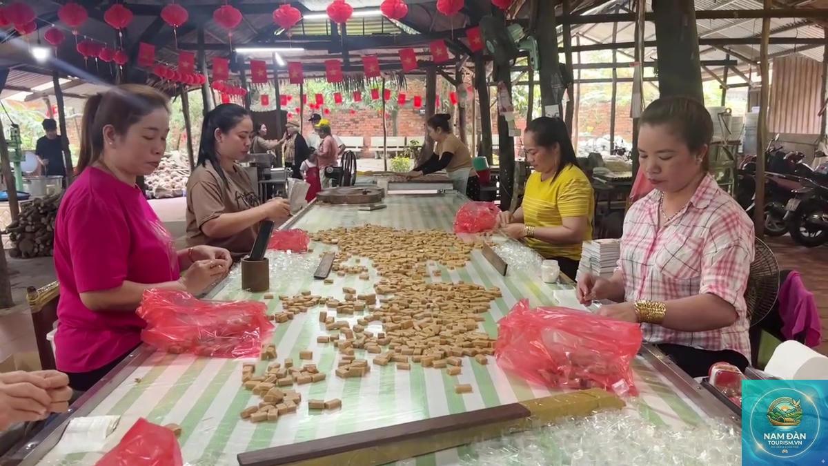 làng nghề bánh kẹo truyền thống vĩnh long - Hình 3