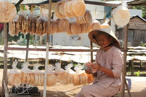 làng nghề bánh phồng sơn đốc - Hình 5