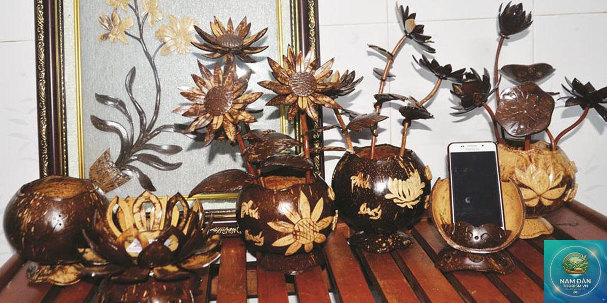làng nghề chế tác gáo dừa - Hình 1