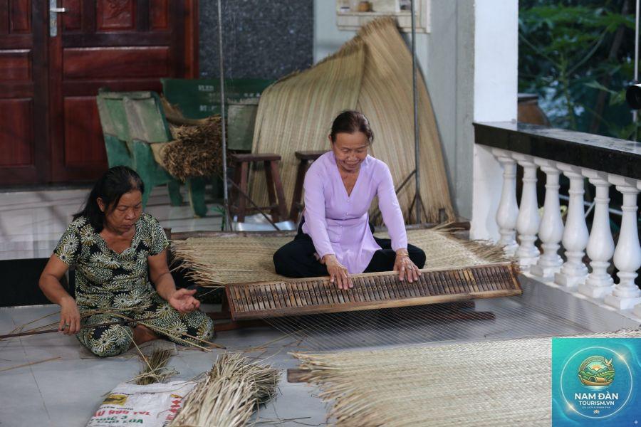 làng nghề dệt chiếu long cang - Hình 2